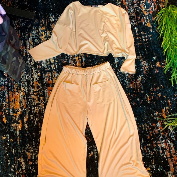 Nasty Gal Pants - Nasty Gal PlusSize Top + Wide Leg Pants Lounge Set